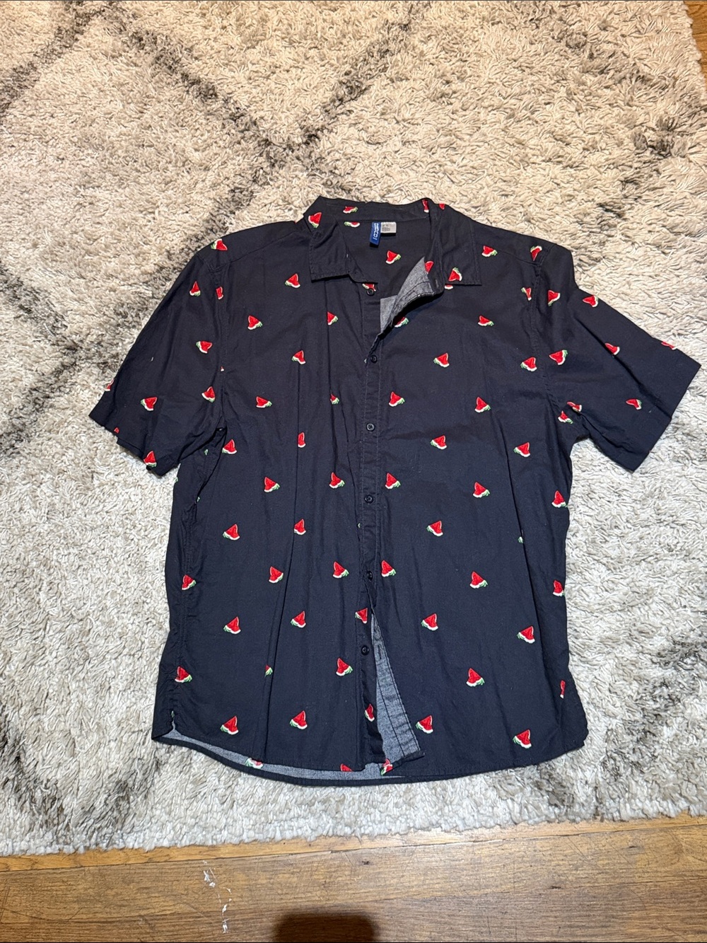 H&M printed shirt